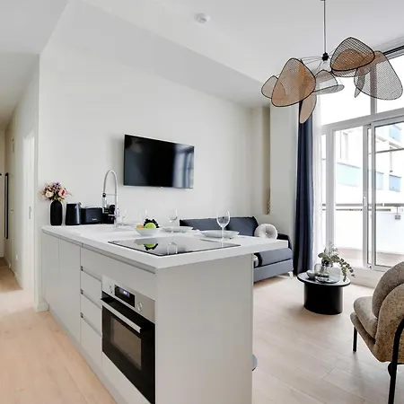 Modern - 2br 6p - Eiffel Tower Apartamento París